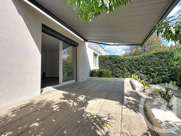 Maison à vendre  4 pièces - 90 m 2   PERIGUEUX  - 24