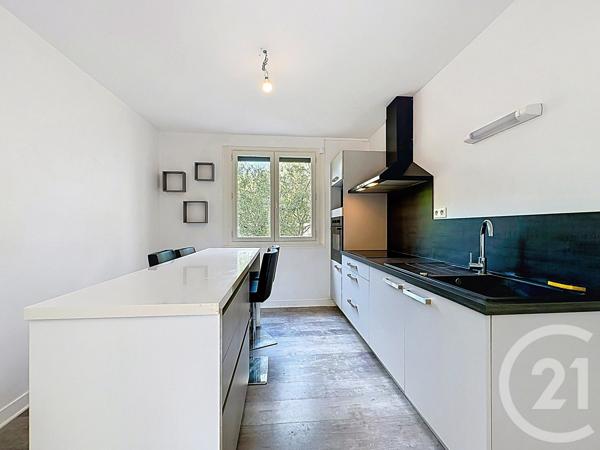 Maison à vendre  4 pièces - 90 m 2   PERIGUEUX  - 24
