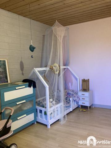 Location Maison de village - 128m² - 5 pièces - JUILLAC LE COQ