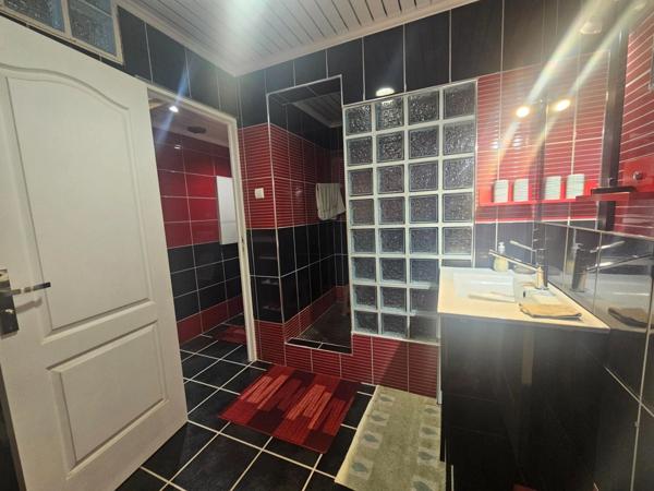 Maison à vendre 9 pièces LE QUATORZIEME (974)