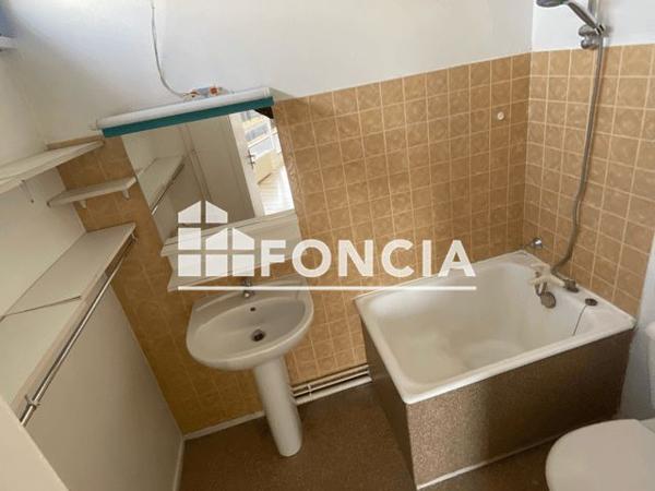 Location Studio 31.66 m² - 14.16.18 AVENUE JULES FERRY Thonon Les Bains 74200