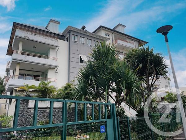 Appartement F3 Bis à vendre  4 pièces - 89,11 m2 ST DENIS - 974