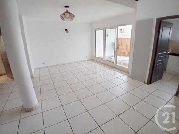 Appartement F3 Bis à vendre  4 pièces - 89,11 m2 ST DENIS - 974