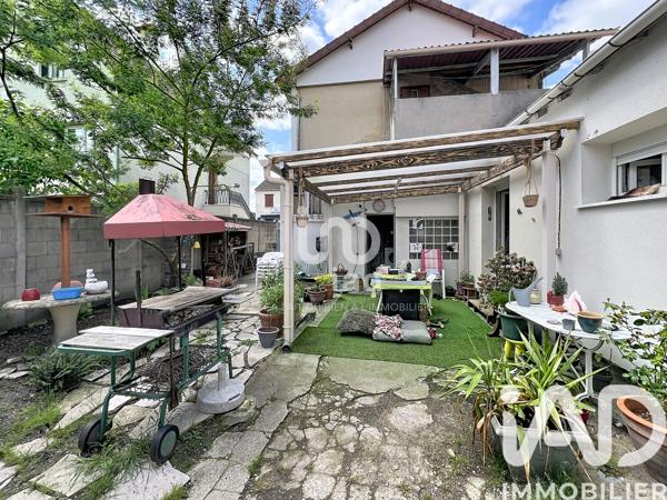 Maison à vendre 5 pièces 108 m² Livry-Gargan