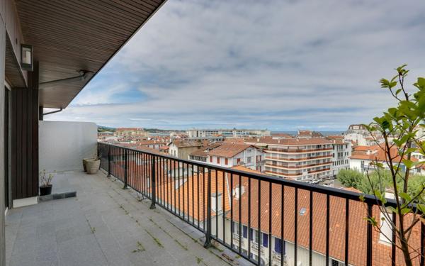 Appartement à vendre    4 pièces • 77,83 m2 Saint-Jean-de-Luz
