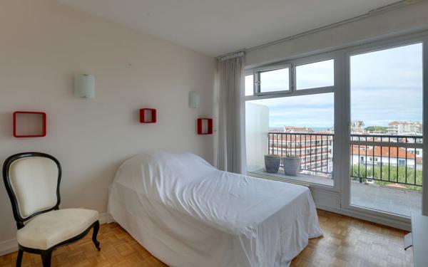 Appartement à vendre    4 pièces • 77,83 m2 Saint-Jean-de-Luz