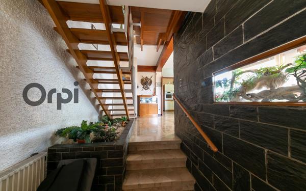 Maison à vendre    5 pièces •  Corneilla-del-Vercol