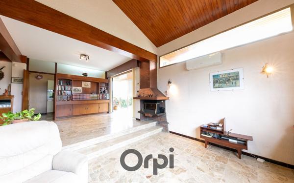 Maison à vendre    5 pièces •  Corneilla-del-Vercol