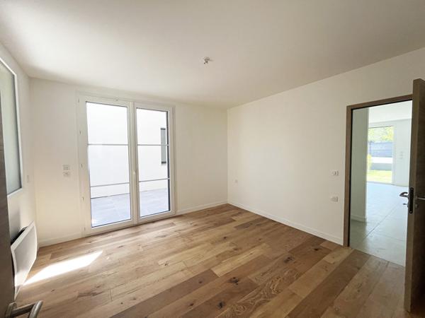 DOURDAN 3 min - Appartement F2 neuf !