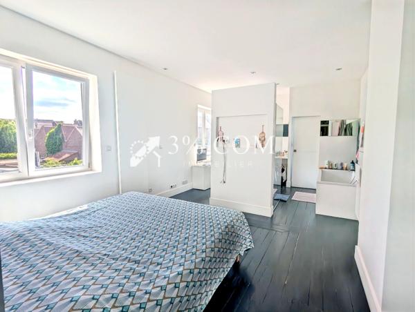 Maison 7 pièce(s) 6 chambre(s) 265 m²