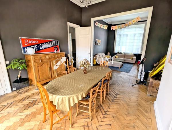 Maison 7 pièce(s) 6 chambre(s) 265 m²