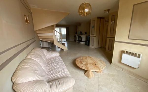 Maison à vendre    7 pièces • 128,40 m2 Cergy