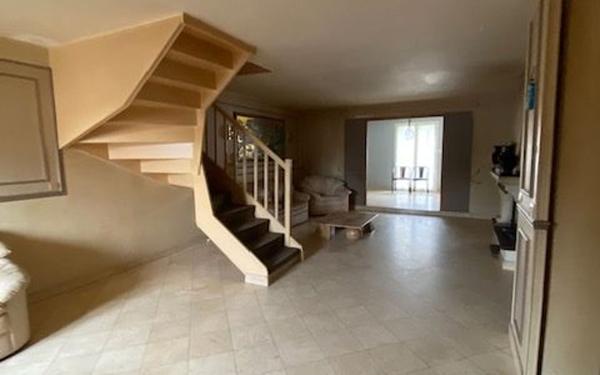 Maison à vendre    7 pièces • 128,40 m2 Cergy