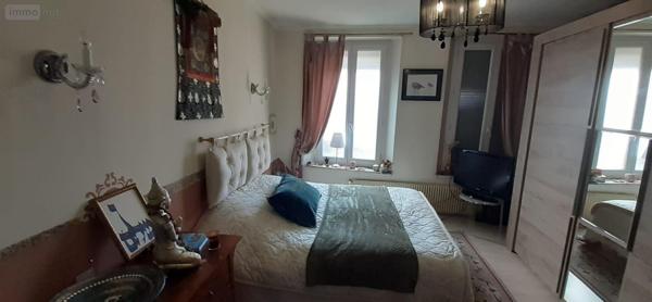 Local mixte (Pro/Hab) à vendre à Eu en Seine-Maritime (76260), ref : 76041/17   
RUE PAUL BIGNON