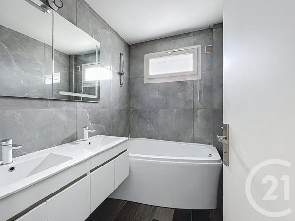 Appartement T3 à vendre  3 pièces - 66 m2 PONT EVEQUE - 38