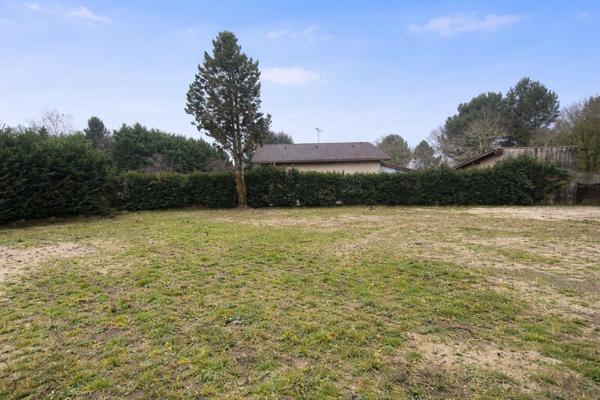 Opportunité : terrain en quartier prisé