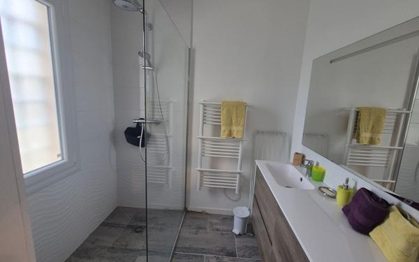 Appartement à louer    4 pièces •  Villeneuve-lès-Avignon