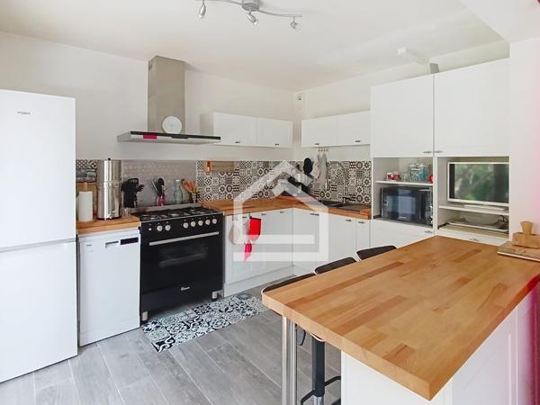 Maison 4 pièce(s) 3 chambre(s) 88 m²