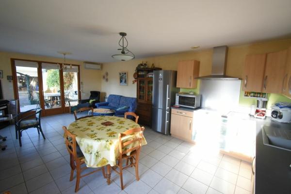 Immeuble à vendre    5 pièces •  Achicourt