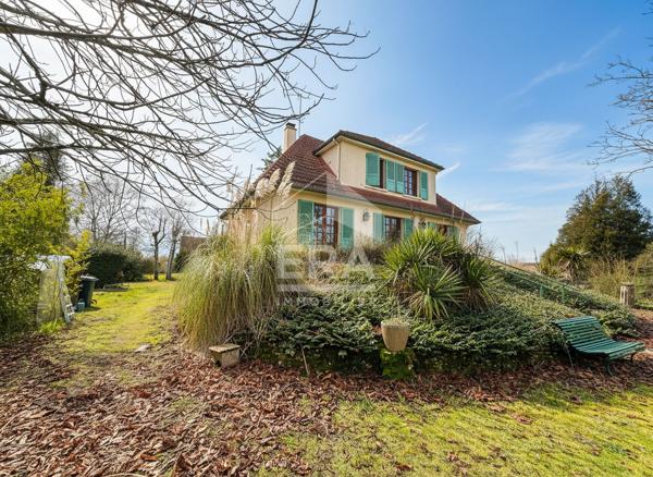 LE POINCONNET - Pavillon sur sous-sol - 4 chambres - terrain.