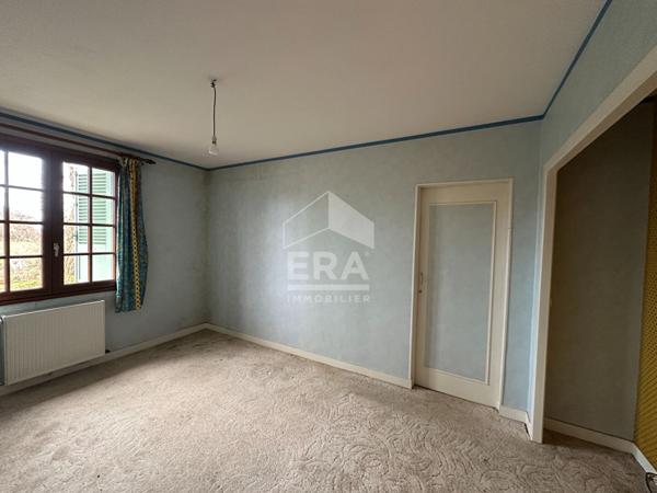 LE POINCONNET - Pavillon sur sous-sol - 4 chambres - terrain.