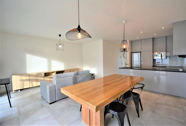 Sublime T2 avec jardin et terrasse