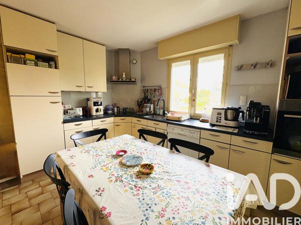 Maison à vendre 9 pièces 150 m² Cesson-Sévigné