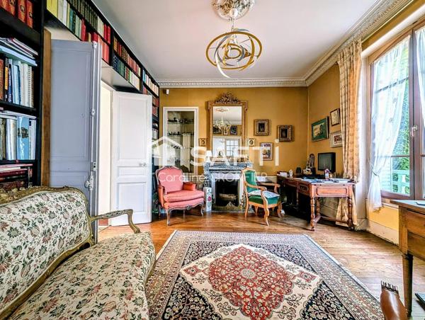 Élégante demeure bourgeoise début XXe – Paray-le-Monial