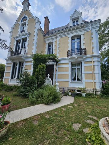 Maison bougeoise familiale