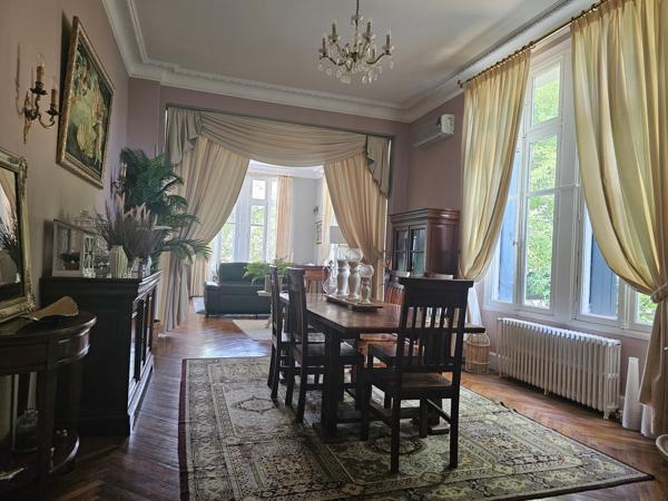 Maison bougeoise familiale