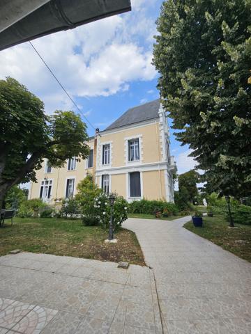 Maison bougeoise familiale