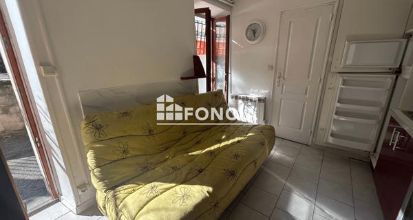 Location Studio meublé 14.2 m² - Digne-les-bains 04000