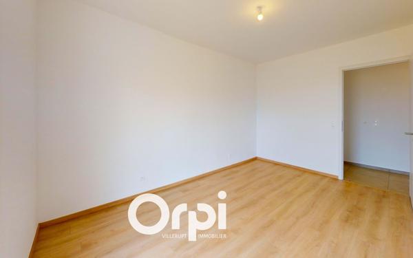 Appartement à vendre    3 pièces •  Mont-Saint-Martin