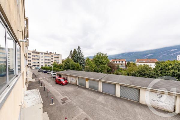Appartement F4 à vendre  4 pièces - 60,44 m2 FONTAINE - 38