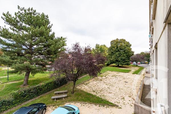 Appartement F4 à vendre  4 pièces - 60,44 m2 FONTAINE - 38