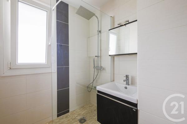 Appartement F4 à vendre  4 pièces - 60,44 m2 FONTAINE - 38