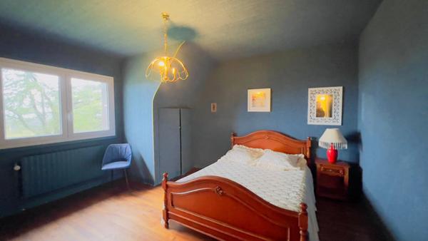 BRIEC (29) – Maison T6 à vendre 156 m² habitables – 242 m² utiles Sous-sol intégral Terrain de 1 547 m²