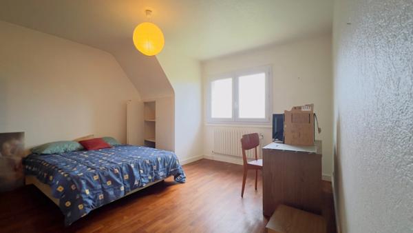 BRIEC (29) – Maison T6 à vendre 156 m² habitables – 242 m² utiles Sous-sol intégral Terrain de 1 547 m²