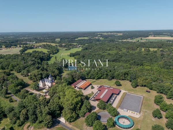 Domaine equestre d’exception avec chateau renové et installations professionnelles sur 36,8 hectares, ANGOULEME