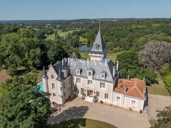 Domaine equestre d’exception avec chateau renové et installations professionnelles sur 36,8 hectares, ANGOULEME