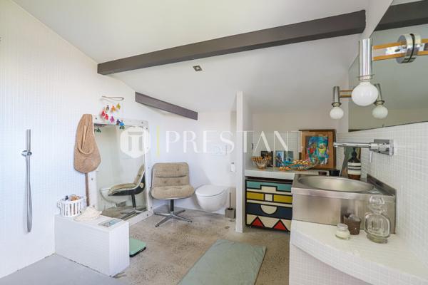 ITSAS ANDEREA – Ancienne école au coeur du village – maison avec piscine – 12 personnes, GUETHARY