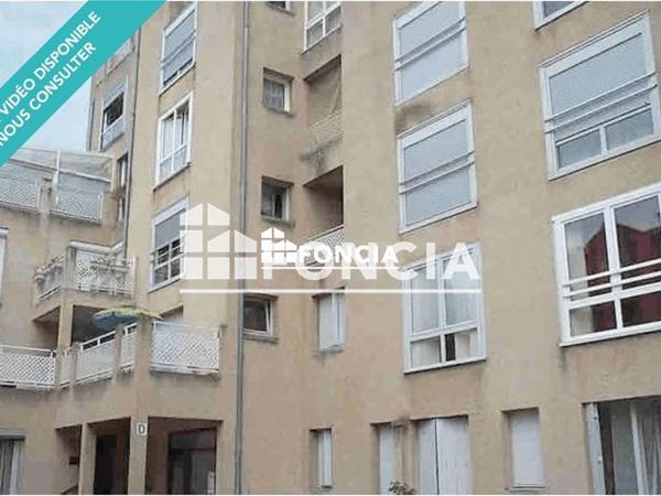 Location Studio 26.17 m² - 61 RUE CARNOT Poitiers 86000