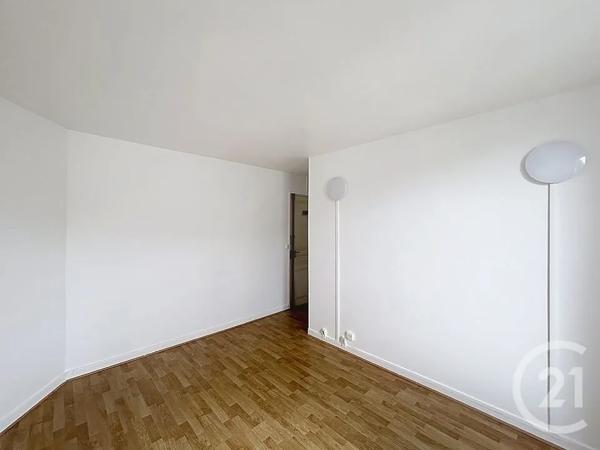 Appartement F1 à vendre  1 pièce - 27,21 m 2   MELUN  - 77