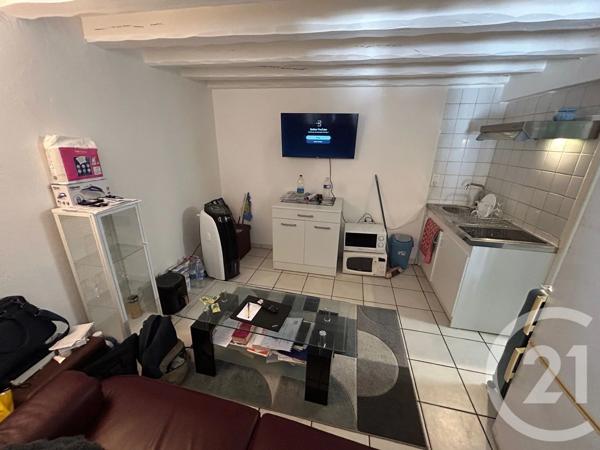 Appartement F1 à vendre  1 pièce - 27,21 m 2   MELUN  - 77