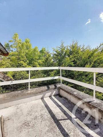 Appartement F1 à vendre  1 pièce - 27,21 m 2   MELUN  - 77