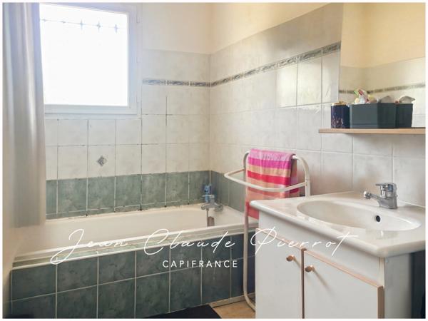 Maison à vendre 4 pièces GARONS (30)