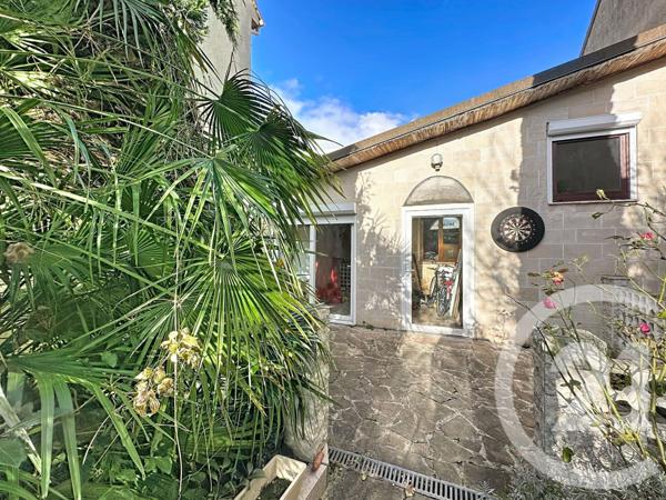 Maison à vendre  6 pièces - 118,04 m2 VILLEJUIF - 94