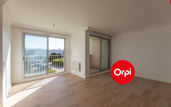 Appartement à vendre    4 pièces • 100 m2 Saint-Priest