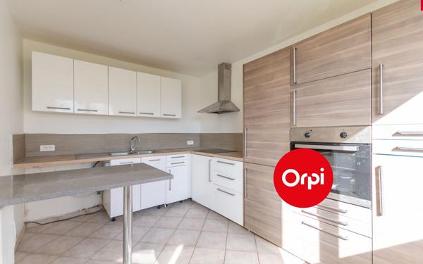 Appartement à vendre    4 pièces • 100 m2 Saint-Priest