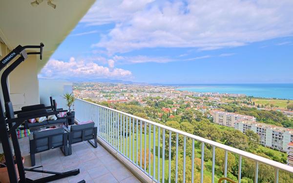 Appartement à vendre    3 pièces • 79,32 m2 Cagnes-sur-Mer